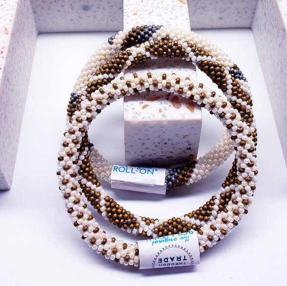 KHAKI-Original Roll-On® Bracelets, 7" round, made in Nepal #4 (3 pieces) - Picture 1 of 7